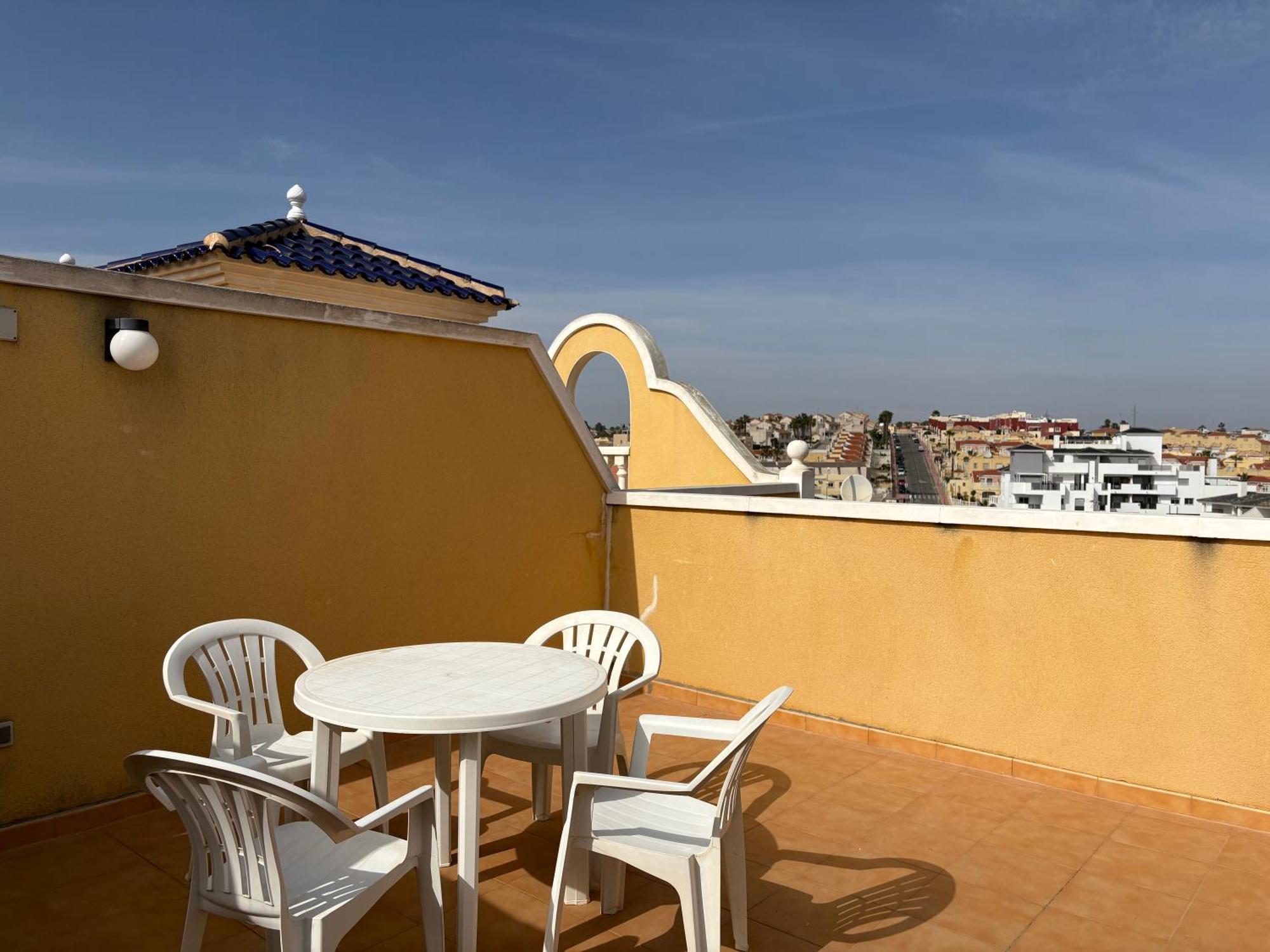 Top Floor Spacious Apartment With Roof Terrace Alicante Exterior foto
